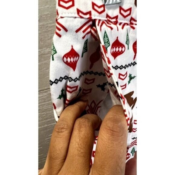 Chubbies Women's Reversible Holiday Christmas/Hanukkah Button Shorts - Picture 9 of 14